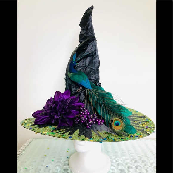 Witch hat Black & green spiders and butterfly sparkle covered broom top & bottom - Picture 13 of 15